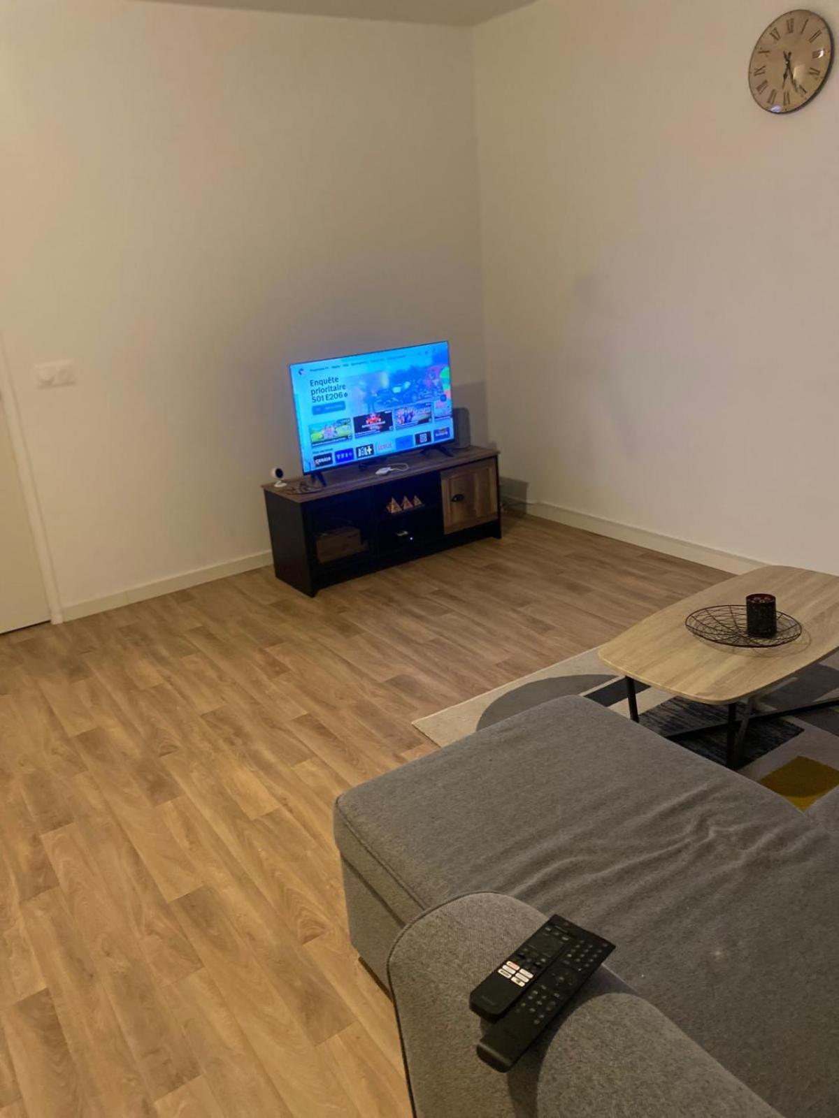 Location Appartement T3#1 พิแอร์ฟิตต์-ซัวร์-แซน ภายนอก รูปภาพ